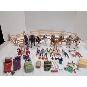 Schleich Large Lot Horses Riders People Fencing Food And Supplies  IB1